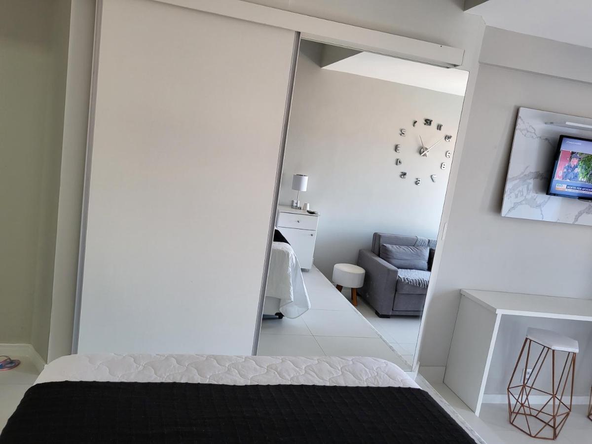 Appartamento Bahia Flat - Vista Mar Farol Salvador Esterno foto